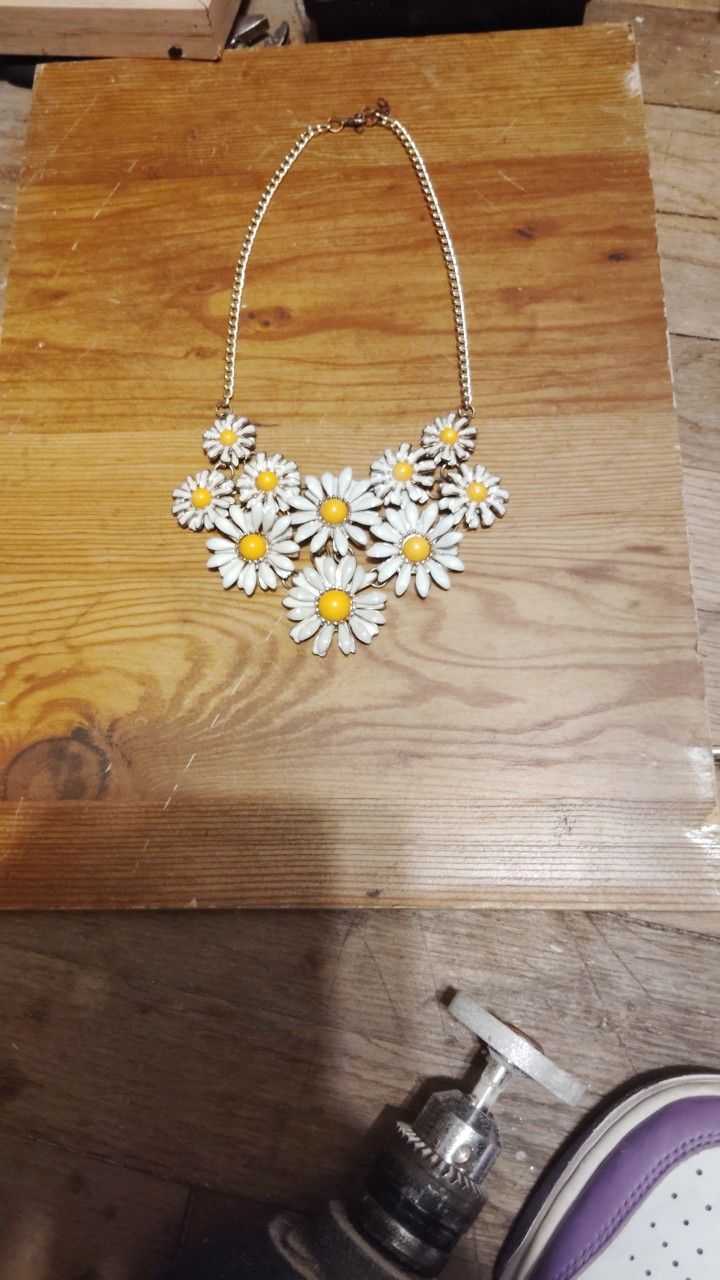 Sunflower Necklace