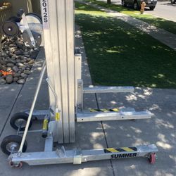 sumner material lift 12 ft