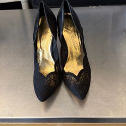 Ted Baker Women's SHARIE - BLACK Lace detail court shoes Fabric & Leather