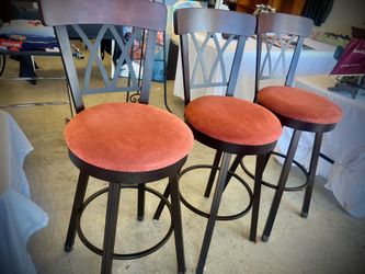 Swivel BarStools / 3 Bar Stools