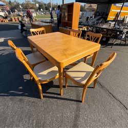 Mid Century Kroehler Dining Set with Six Chairs