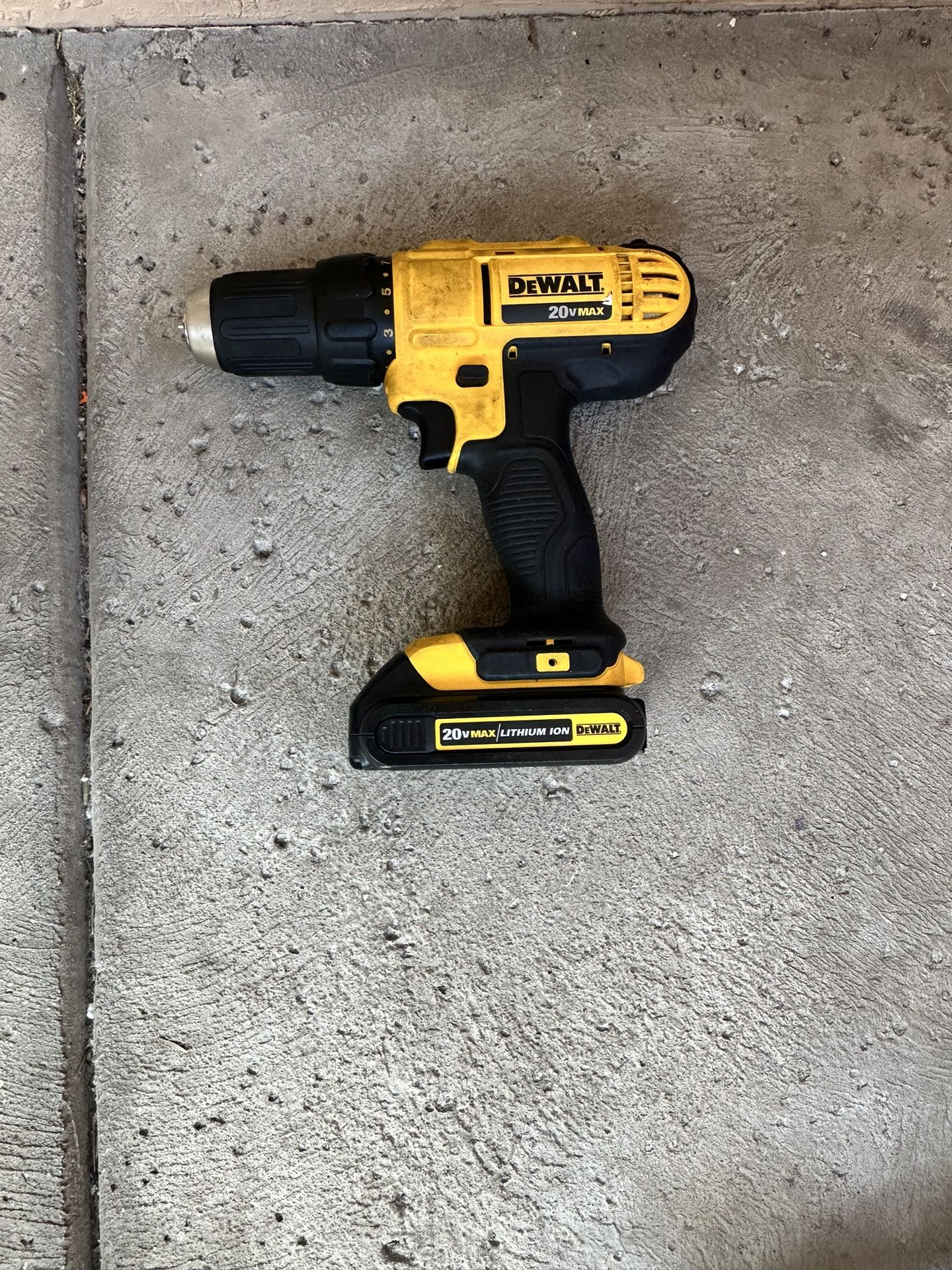 Dewalt Drill And Light