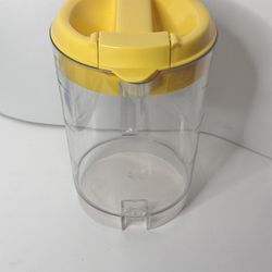 Mr Coffee Iced Tea Maker Pot TM3 replacement 3 qt clear pitcher with yellow  lid for Sale in Albany, OR - OfferUp
