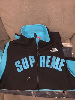 Supreme x The North Face Fleece (IN HAND)