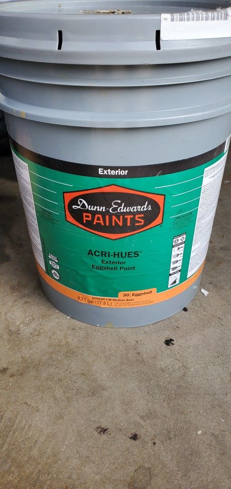 Dunn Edward's Paint 