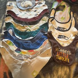 Baby Bibs 3-6m