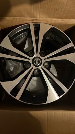 2022 Nissan Sentra rims