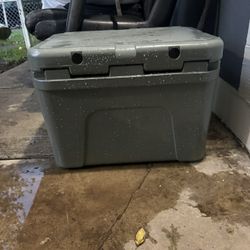 Yeti 35 Qt Cooler