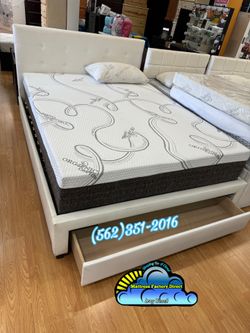 Queen memory foam mattress and Boxspring bed set