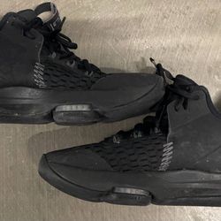 Nike Men’s sneaker 7.5 
