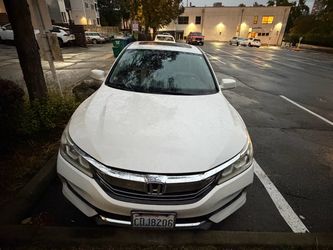 2017 Honda Accord White