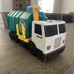 Toy Garbage Truck 