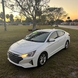 2020 Hyundai ELANTRA