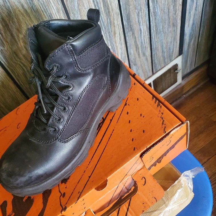 Red Wing Steeltoe Shoes   Black Men Size 9ww