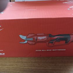 Milwaukee M12 Prunner Tool Only