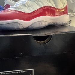 Jordan Cherry Low 11s Sz 8