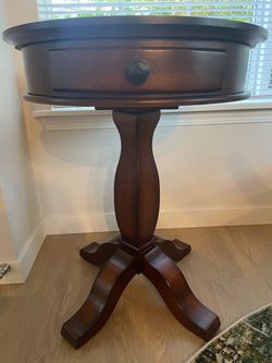 Wood Pedestal Side Table
