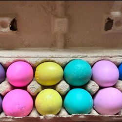 5 dozen Confeti eggs for $20