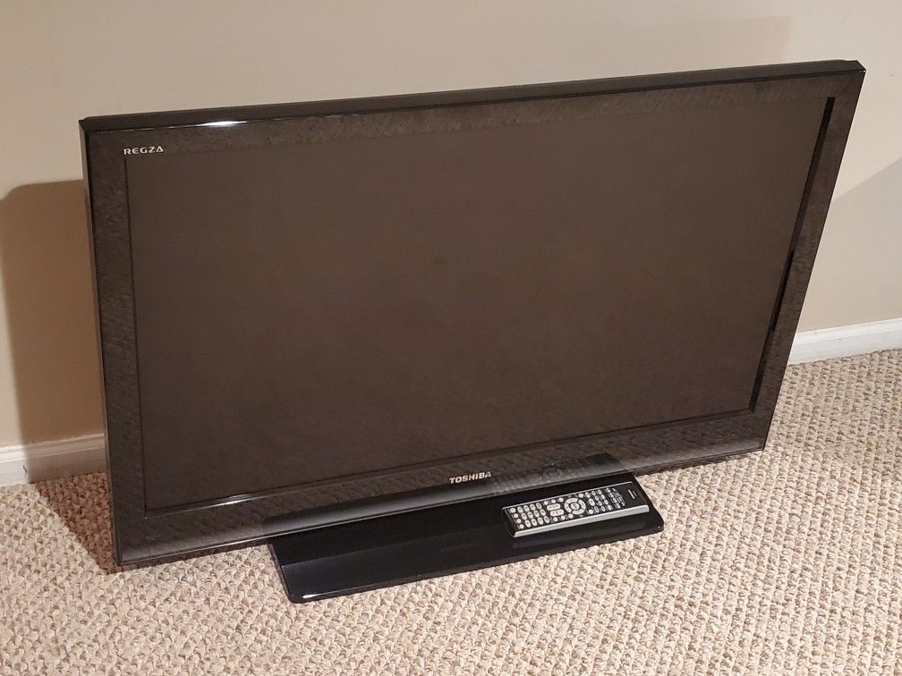 Toshiba REGZA 40" TV