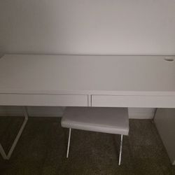 IKEA Micke Desk