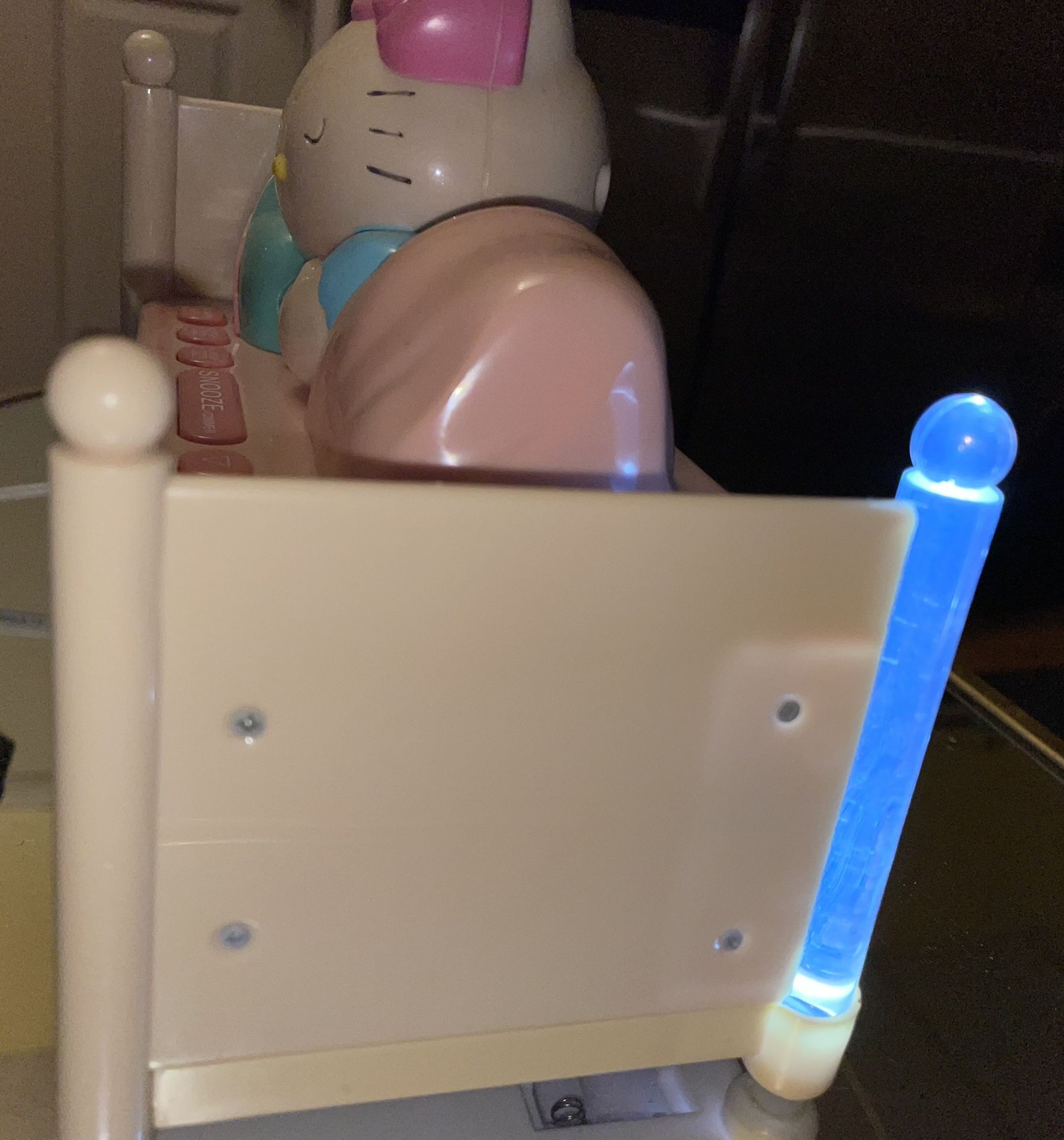 Vintage Hello Kitty Clock for Sale in Jacksonville, FL - OfferUp