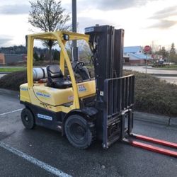 Hyster H50FT (Quad Mast Forklift 5,000lb)