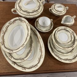 Noritake Coupe 5299 Black and Gold - 1930s Era