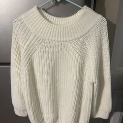 2 New Women’s Size Med Black Zara Coat And Beautiful White Sweater Get Both 