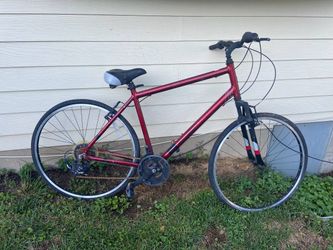 Excellent 700c Hybrid Bike!