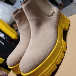 ugg boots with yellow sole