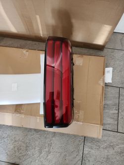 22-26 Toyota Tundra LED Tail Light Passenger Side