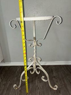 Plant stand