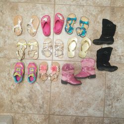 Size 8 Girls Lot Of Shoes Sandals Boots Tennies Great Mix And match