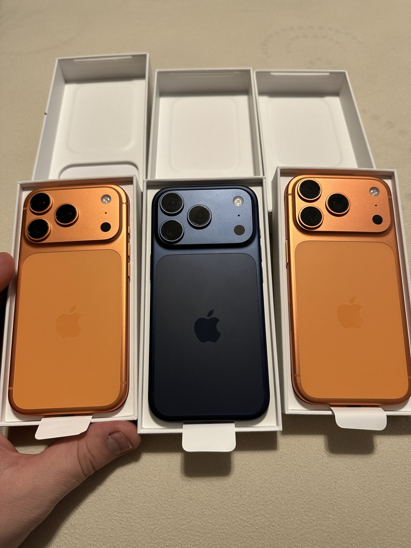 Selling New iPhone 17 Pro 256GB Any Carrier Unlocked T-Mobile ATT Verizon Boost Metro New in Box has Apple Warranty Blue or Orange 