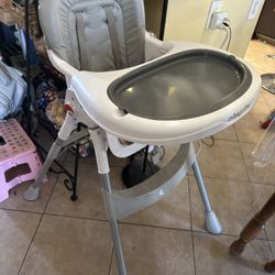 High chair 