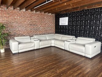 Delivery Available Maceys 7pc leather recliner sectional sofa couch