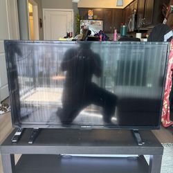 Element 35’ Tv 