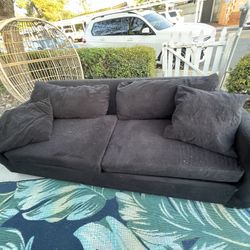 Couch Black