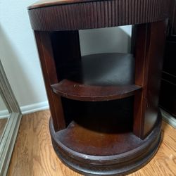 Round Wooden Side Table / End Table with Shelves – Vintage Style