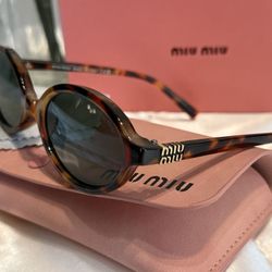 Women’s Sunglasses 