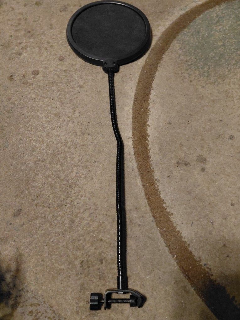 Microphone π€ Pop Filter