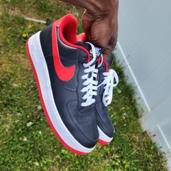 Nike Air Force 1 Low Size 9.5 