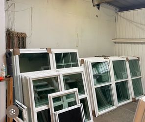 Retro Vynil window new