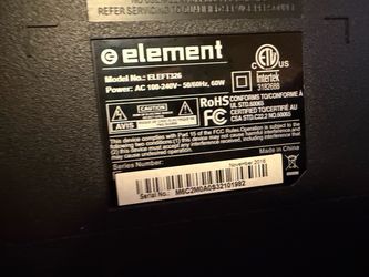 Element 32” TV LCD W/ remote like new