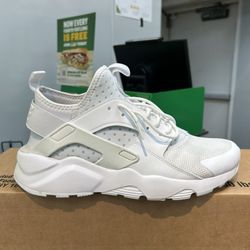 Nike Air Huarache Run Ultra Size 10