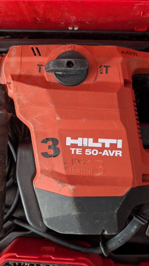 Hilti TE 50-AVR rotary hammer.