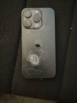 Broken iphone 15