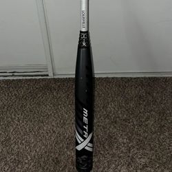 Louisvilles Meta X FastPitch Softball Bat