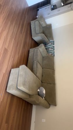 Oliver Greene couch set