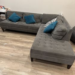 Sectional Z Gallerie Grey Tufted Couch/ Sofa U Shape
